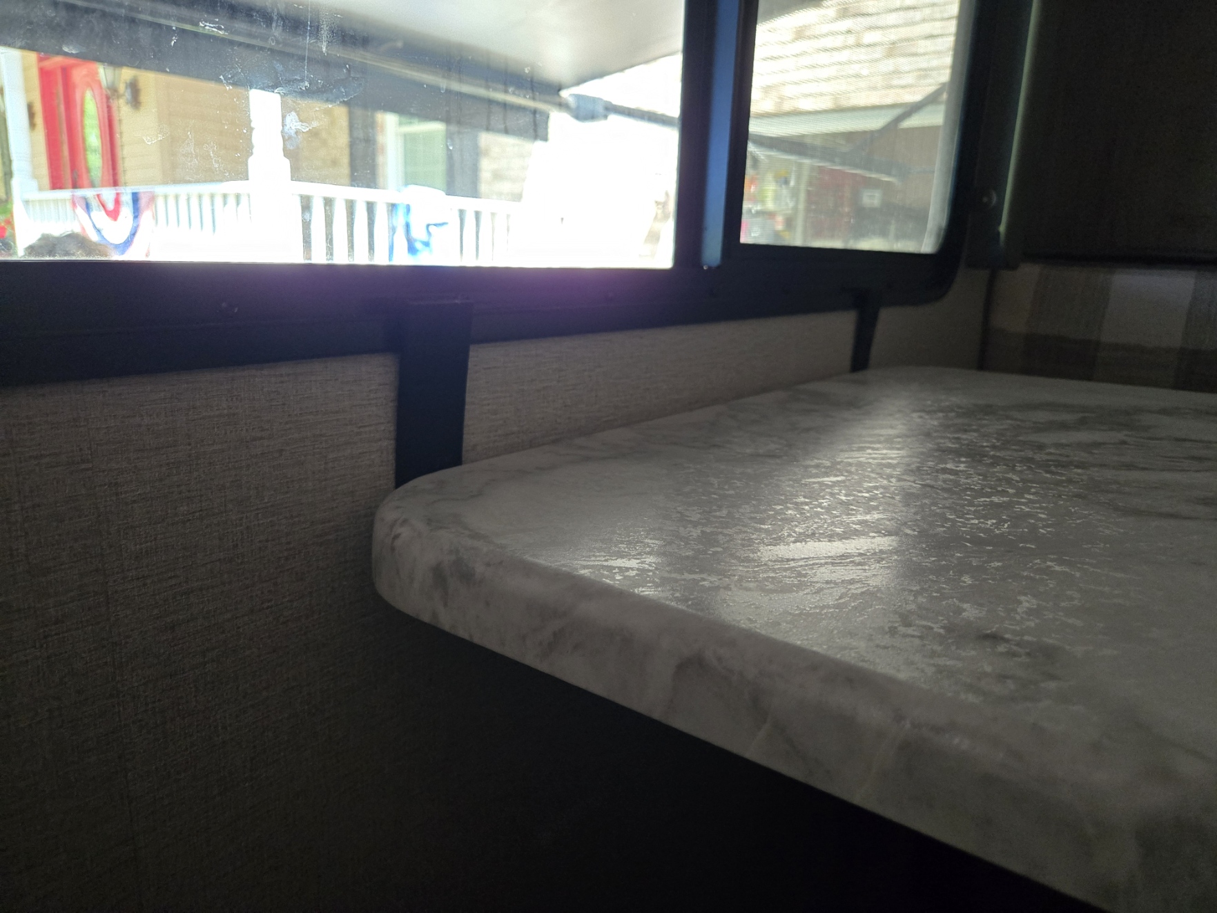 Grand Design - Dinette Support (set of 2)