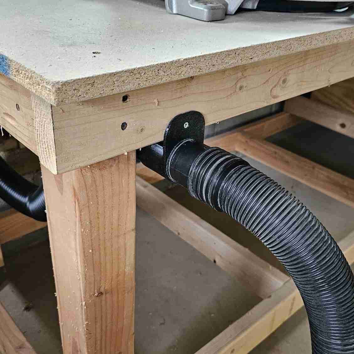 2 1/4" Shopvac Hose Bracket